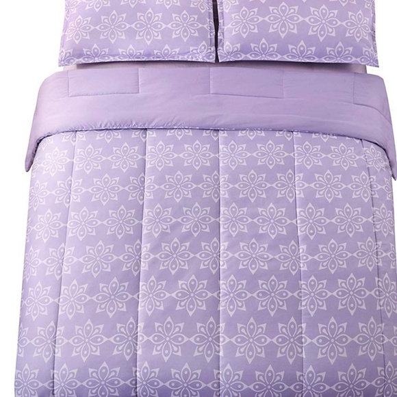 3PC Reversible King Comforter Set - Picture 2 of 2